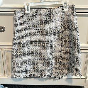 Plaid skirt with black white and silver